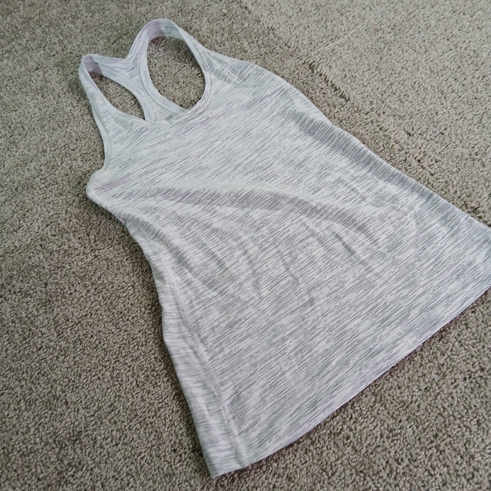 Lululemon Cool Racerback Tank Top Space Dye Gray White Athletic Yoga Size 4